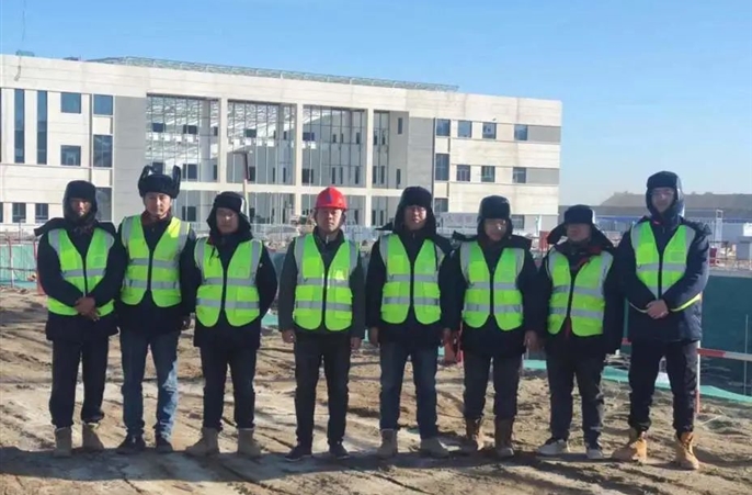 迎风雪，战严寒！哈密煤电项目坚守一线立下“铮铮誓言”